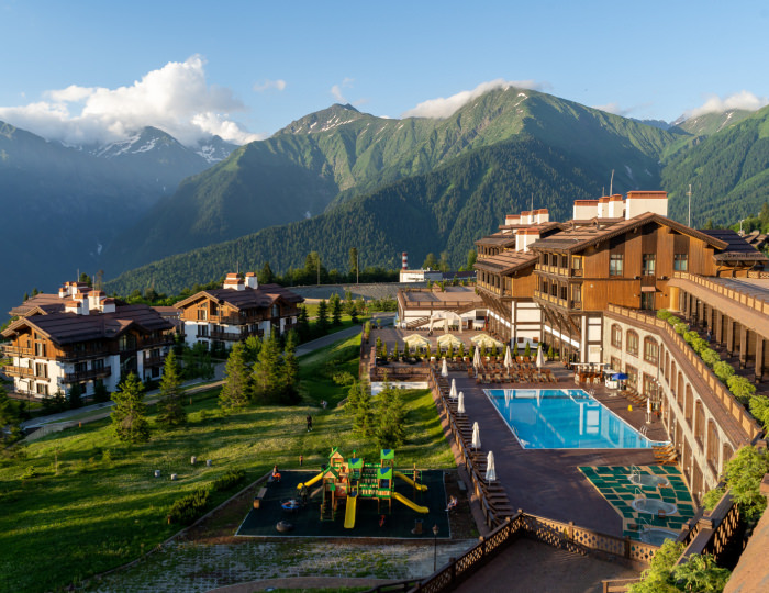 Внешний вид и территория - ГК «Поляна 1389 Отель и СПА»